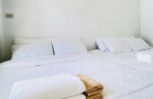 Downtown Hat Yai Bed & Breakfast | New clean and comfortable house with full facilities