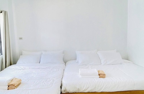 Downtown Hat Yai Bed & Breakfast | New clean and comfortable house with full facilities