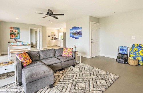 Ocean View Apartment | NEW! Colorful Big Island Getaway on 3 Acres!