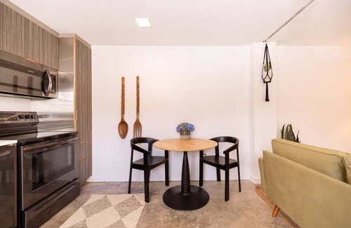 Wilmington House | New! Container Home in Heart of Cargo District