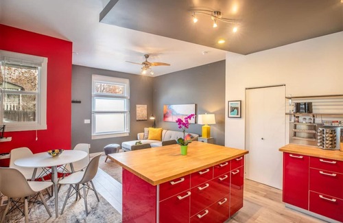 Central City Apartment | New Contemporary, Historical Unit from 5 Star Host