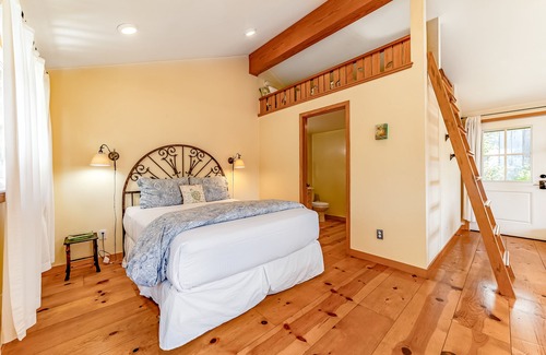 Trinidad Cottage | New cottage in a farm setting w/a shared game room near beaches & parks