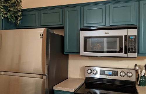 Barton Hills Cottage | NEW! Cottage style close to events