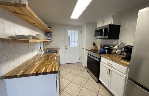 Horseshoe Bay House | New! Cozy duplex for 12