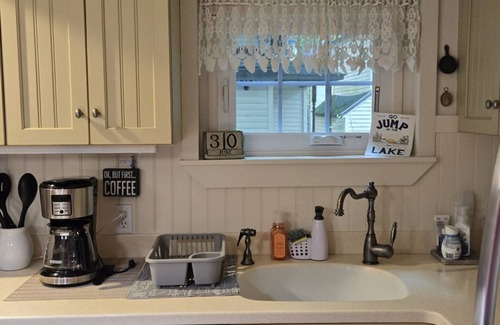 Mount Gretna Heights Cottage | NEW! Getaway Day Cottage