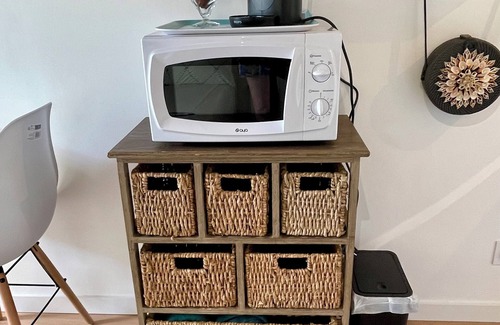 Sainte-Alauzie Apartment | New Gîte with swimming pool in a park in the south of the Lot