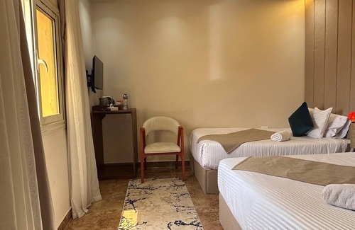 Al Haram Hotel | New Great Scarab Pyramids View