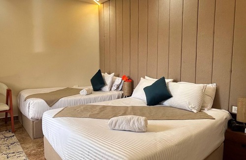 Al Haram Hotel | New Great Scarab Pyramids View
