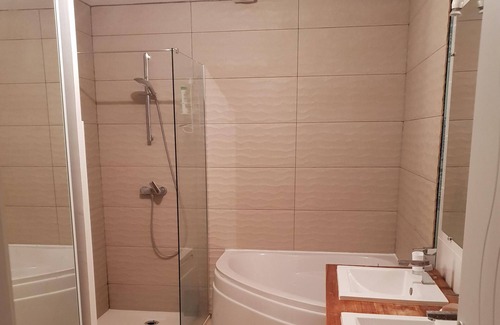 Sarras House | New house in northern Ardeche