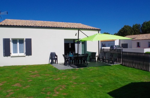 Les Mathes House | New House quality delivery near beach wild coast and big coast