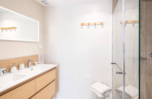 Le Meux Cabin | New house with garden sleeps 8 Compiègne 10 mn