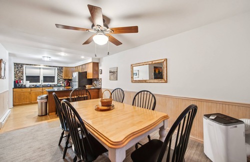 North Creek House | NEW! Hudson 76I - A Stylish Mountain Retreat by The Summit at Gore Mountain