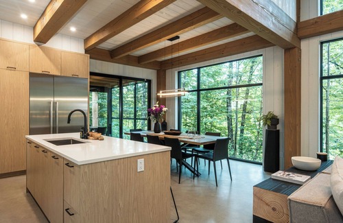 Mont-Tremblant House | NEW! Lagom Strala | Harmonious | Hot Tub | Near Golf Course | Tremblant Living