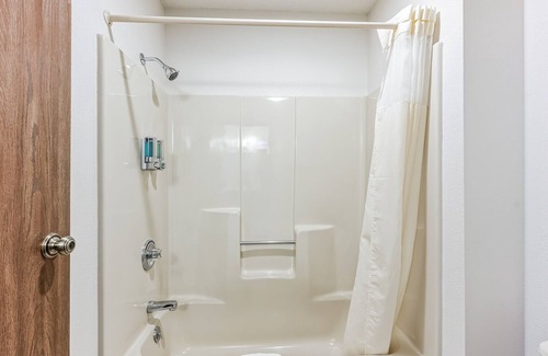 Boulder Junction Apartment | NEW LISTING! 116 Two Queen Room with lock off access by RedAwning