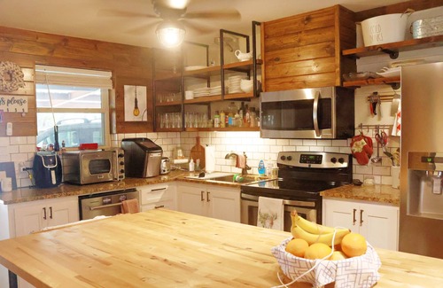 Cedar Creek Reservoir House | New Listing-2 Houses one level, Waterfront on Cove, Dock, Firepit, Game Room