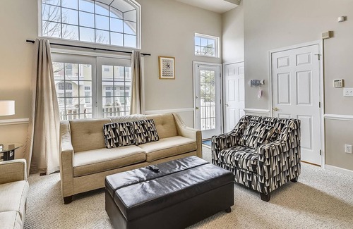 Ocean View House | NEW LISTING 2022! Full weeks (Friday to Friday) or mini weeks available. Welcome to Bayside at Bethany Lakes! This 3BR townhouse/condo is in a beautifully maintained, family-friendly, amenity-rich neighborhood in Ocean View DE.