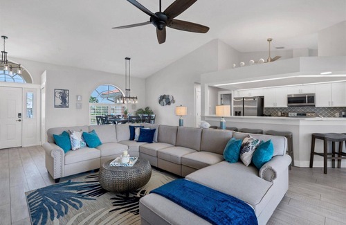 Punta Gorda House | New Listing! Charlotte Harbor Area Resort, 120mi to Disney & 134mi to Universal - GRH783407