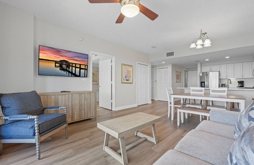 Daytona Beach Apartment | *New Listing* Completely Remodeled and Newly Furnished 3BR Direct Ocean Front Condo