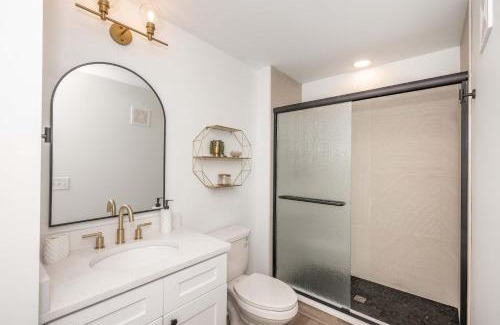 Covington House | New Listing - Covington Charm Suites
