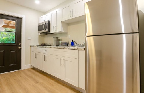 Princeton Apartment | NEW LISTING! Lake Tiny House in Exotic and Rare Japanese Gardens