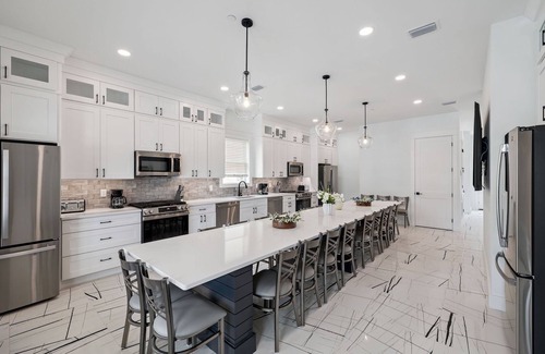 Tang-O-Mar House | New Listing! Private Pool and Spa! Game Room! Elevator! Grill! Bikes! Sleeps 44!