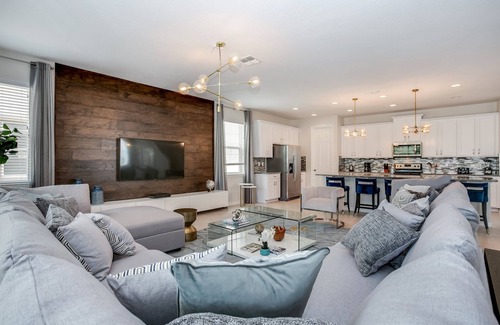 Indian Ridge House | New Listing! Solara Resort, 8mi to Disney & 15mi to Universal - FS309887
