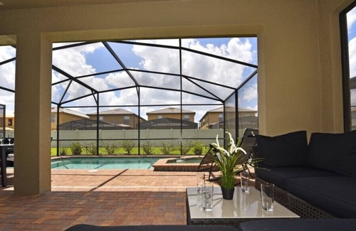 Four Corners House | New Listing! Windsor At Westside Resort, 7mi to Disney & 15mi to Universal - FS222322