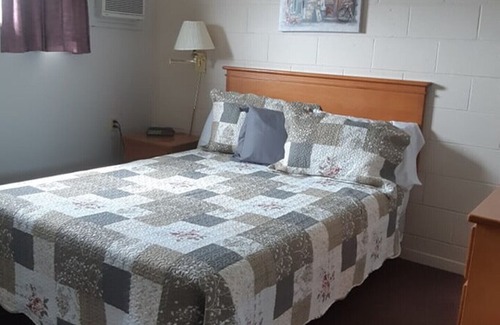 New London Hotel | New London Bay Motel - Apartments and rooms in scenic location - New London One-Bedroom Apartment #3