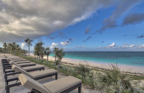 North Palmetto Point House | New Luxury Beachfront Villa w/Private Htd Pool, Resort Privileges, Generator