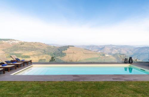 Gouvaes Villa | NEW! Lugar das Letras