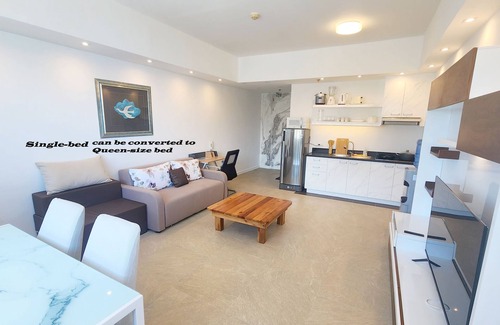 Lapu-Lapu Condo | New Lux. 1 BR Condo - 2 Pools, Gym, woow seaviews, Beach, Tours behind Newtown