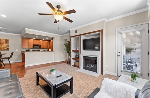 Reno/Tahoe Airport Apartment | New Luxurious 1BR Apt Heated Pool, Spa, & Sauna