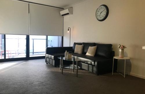 Liverpool Apartment | New Luxurious Skyview 2Bedroom Apartment Liverpool