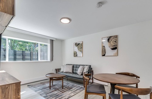 West End Apartment | NEW - Luxury 2 bedroom in Downtown Vancouver