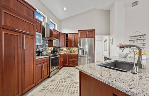Central Naples House | NEW Luxury 4-Bedroom/3 bath Lakefront Naples Villa! Heated Salt-Water Pool!