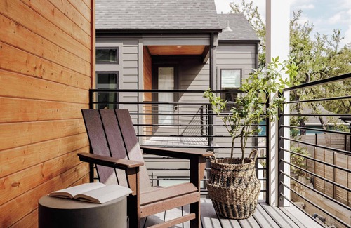 East MLK House | New Luxury Austin Retreat | Sauna and Hot Tub
