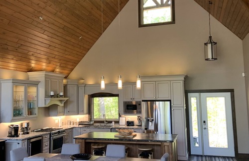 Severn Cottage | New Luxury Cottage in Muskoka that blends new finishes with a cottage feel