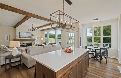 Stanley Cottage | NEW Luxury Cottage with Mountain Views