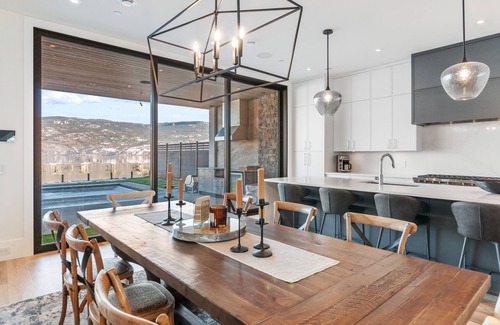 Okanagan-Similkameen House | New Luxury Lakefront Home
