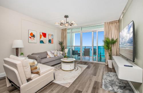 Downtown Myrtle Beach Apartment | New Luxury Oceanfront 2BR Condo with Relaxing Ambiance