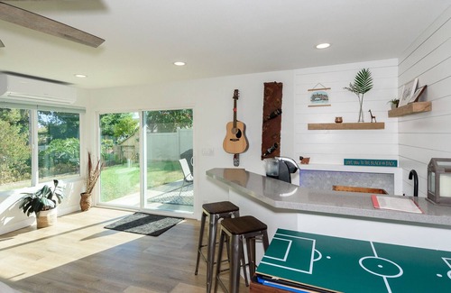 Clairemont House | New - Mesa Canyon Retreat with Views