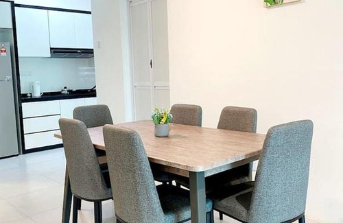 Central Seberang Perai Apartment | (new)MODERN COZY 3 ROOM SUITE 8pax@meritus perai