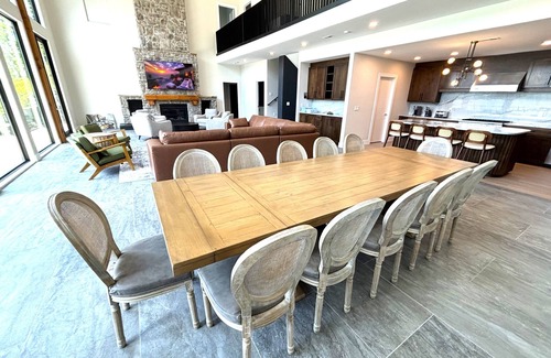 Osage Beach House | NEW Modern Lakefront Retreat, Game Lounge, Private Dock, Sauna, Panoramic Views!