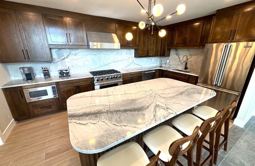 Osage Beach House | NEW Modern Lakefront Retreat, Game Lounge, Private Dock, Sauna, Panoramic Views!
