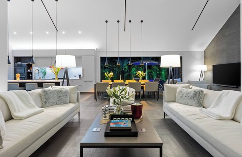 Delray Beach House | New Modern Oasis in Delray Beach