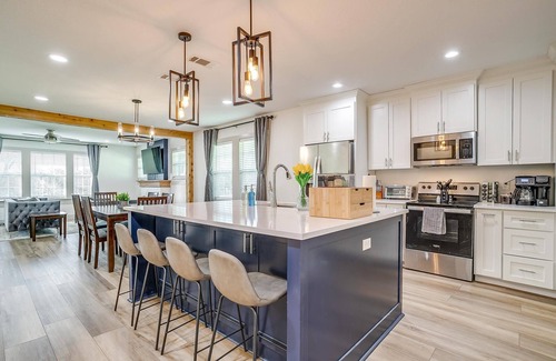 Arlington Heights Hotel | New! Near Dickies Arena and TCU