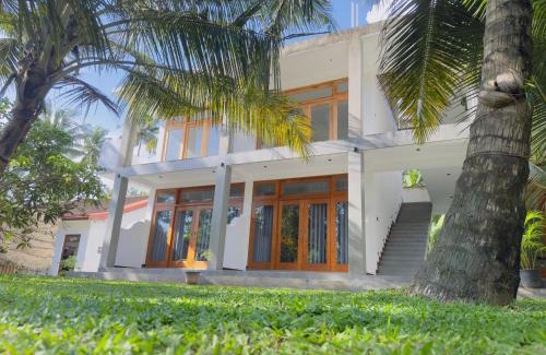 Matara Hotel | New Ocean Breeze Madiha