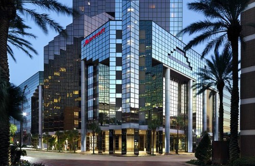 Metairie Hotel | New Orleans Marriott Metairie at Lakeway