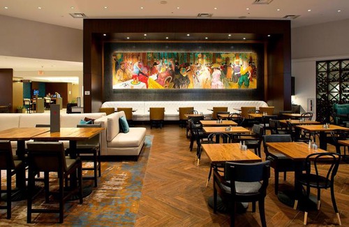 Metairie Hotel | New Orleans Marriott Metairie at Lakeway