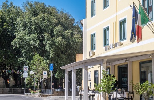 Tempio Pausania Hotel | New Petit Hotel